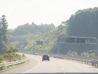 ぐっと、車が減りました。
