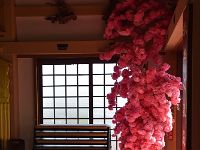 お会式の花飾り・・・宗派で異なるのですね